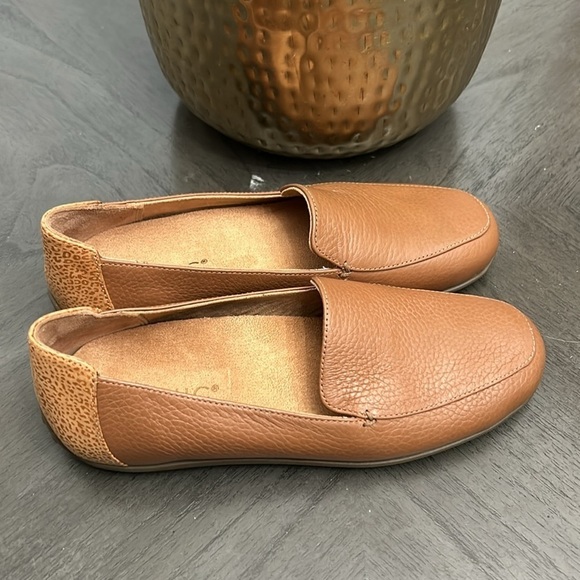 Vionic Elora Women's Slip On Leather Driving Moc Toffee - Picture 4 of 8